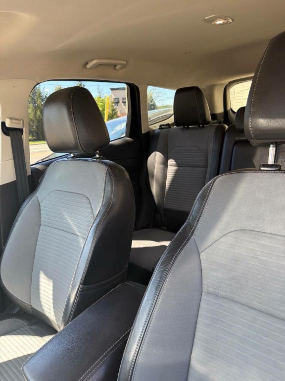 2017 Ford Escape Image 6
