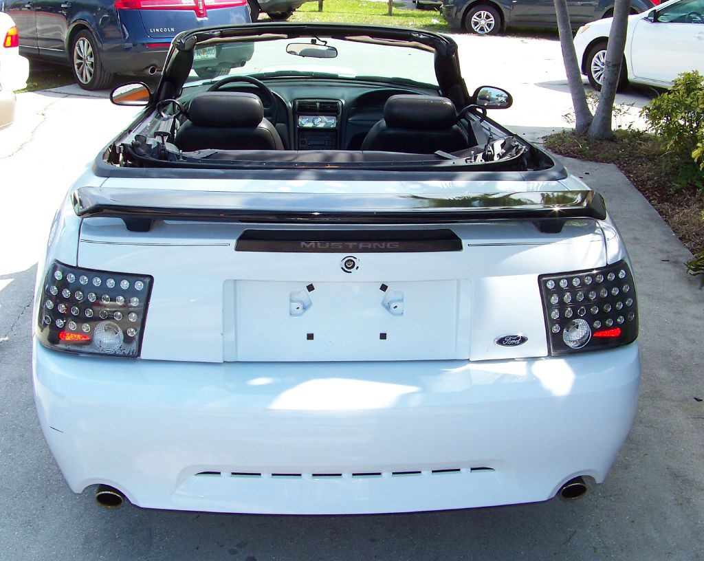 2003 Ford Mustang Image 4