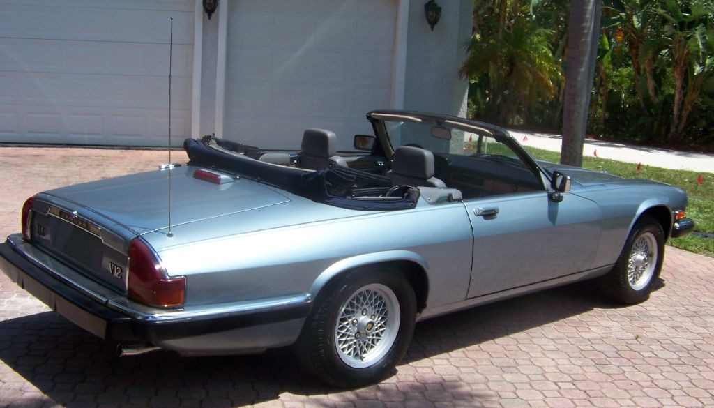 1990 Jaguar XJ Image 5