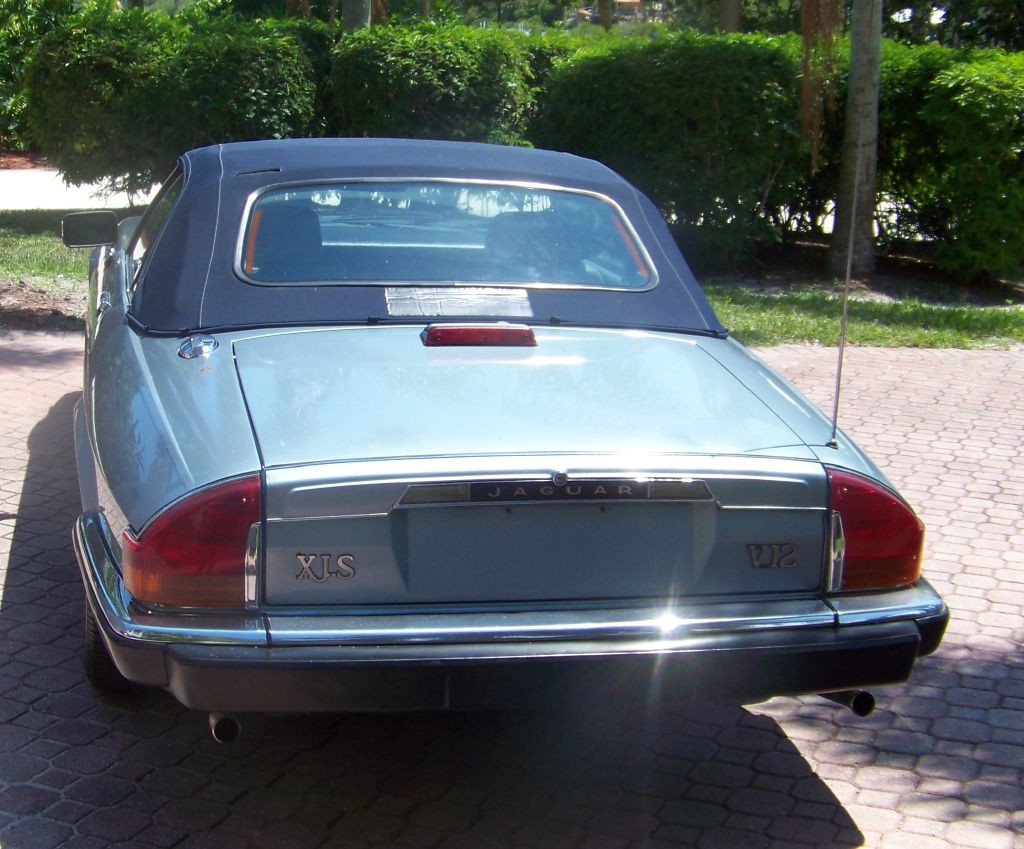 1990 Jaguar XJ Image 15