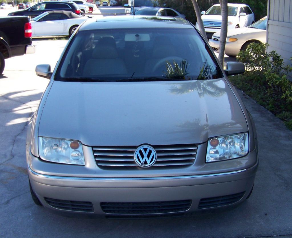 2005 Volkswagen Jetta Image 3