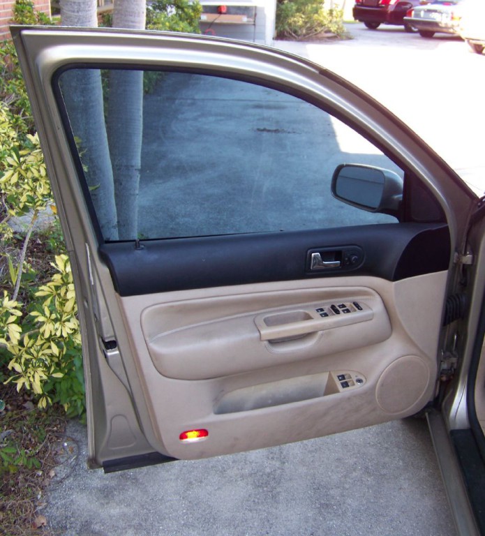 2005 Volkswagen Jetta Image 13