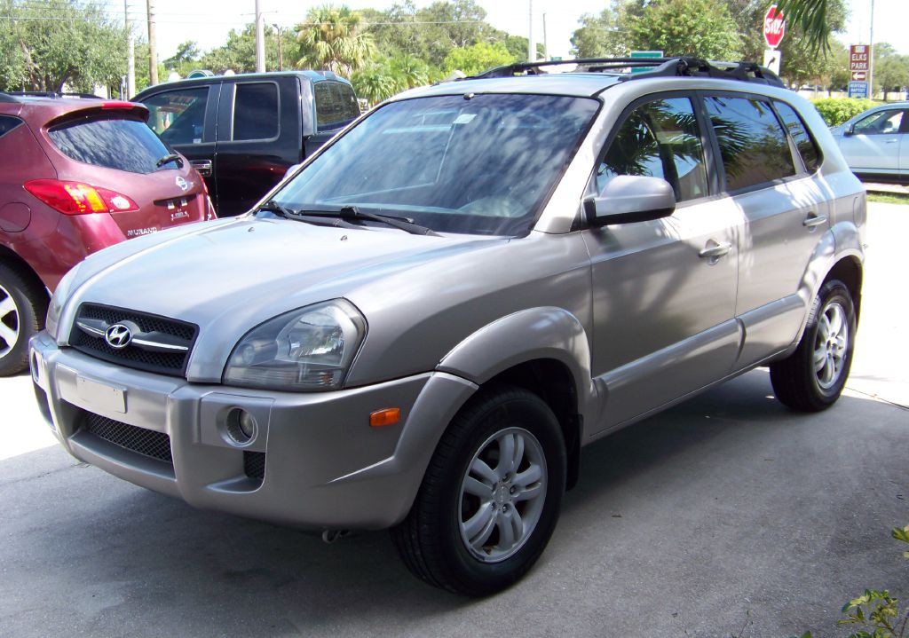 2006 Hyundai Tucson Image 2