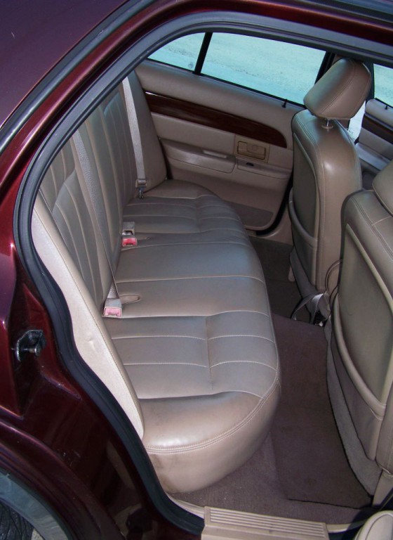 2003 Mercury Grand Marquis Image 13