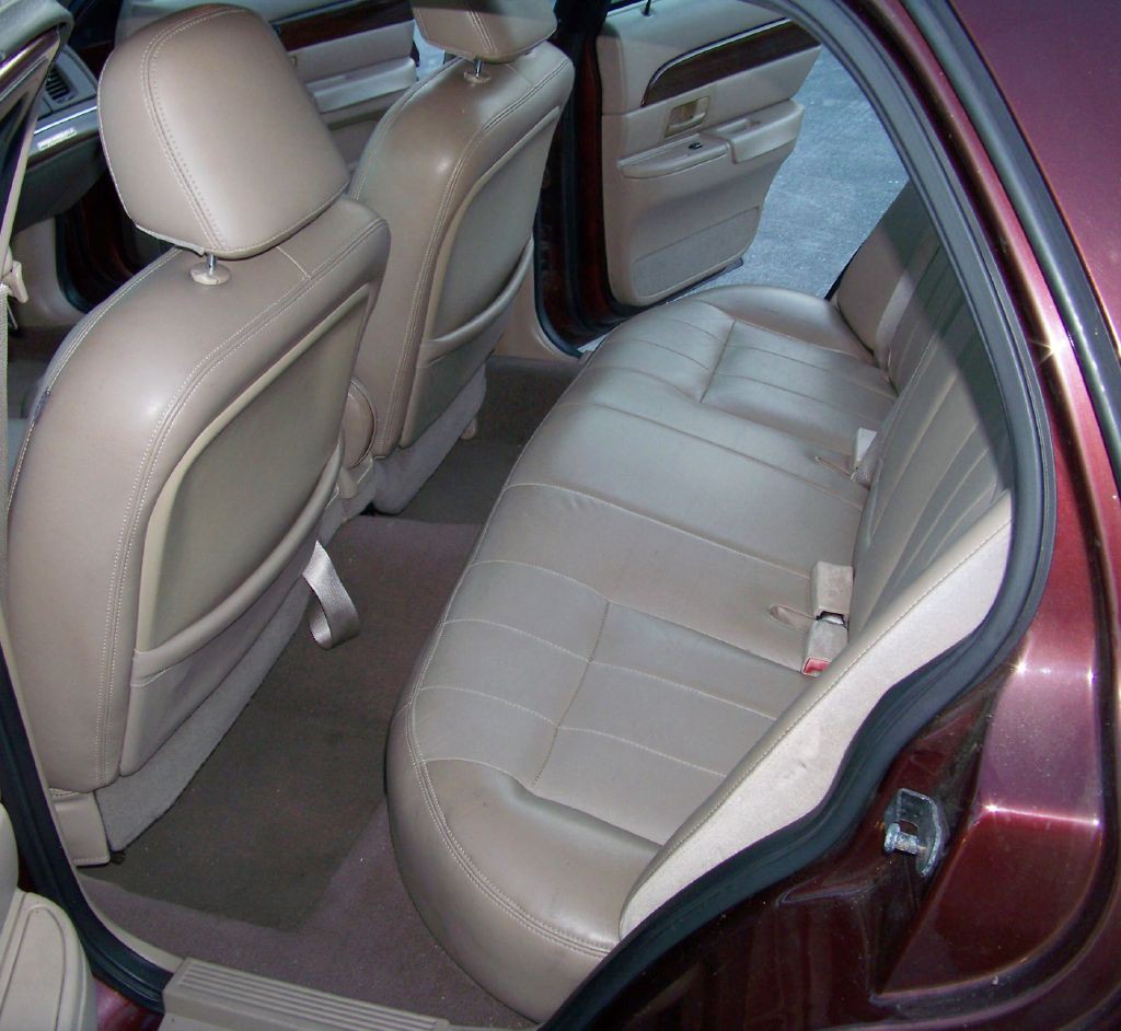 2003 Mercury Grand Marquis Image 15