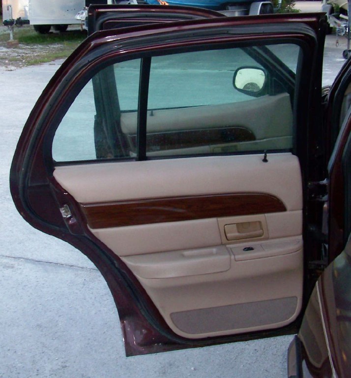 2003 Mercury Grand Marquis Image 16