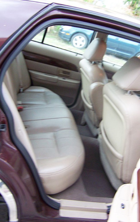 2003 Mercury Grand Marquis Image 16