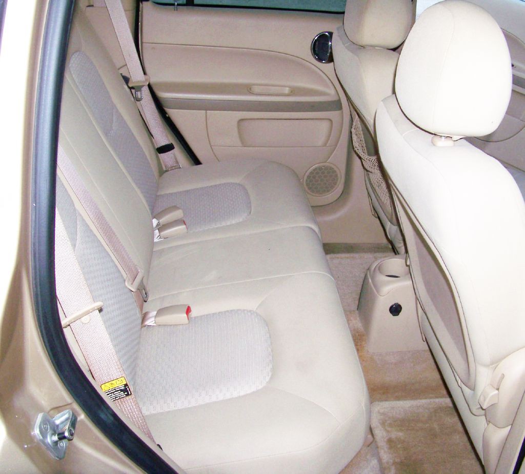 2006 Chevrolet HHR Image 13