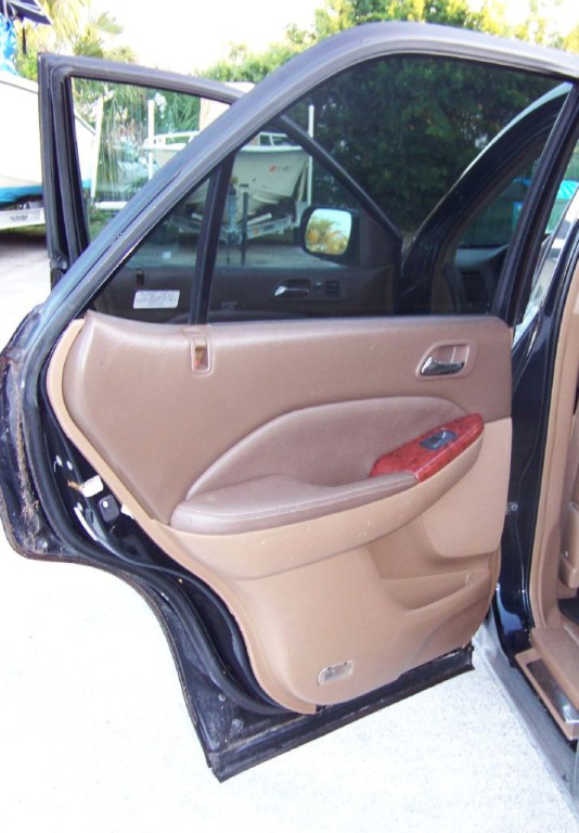 2004 Acura MDX Image 15