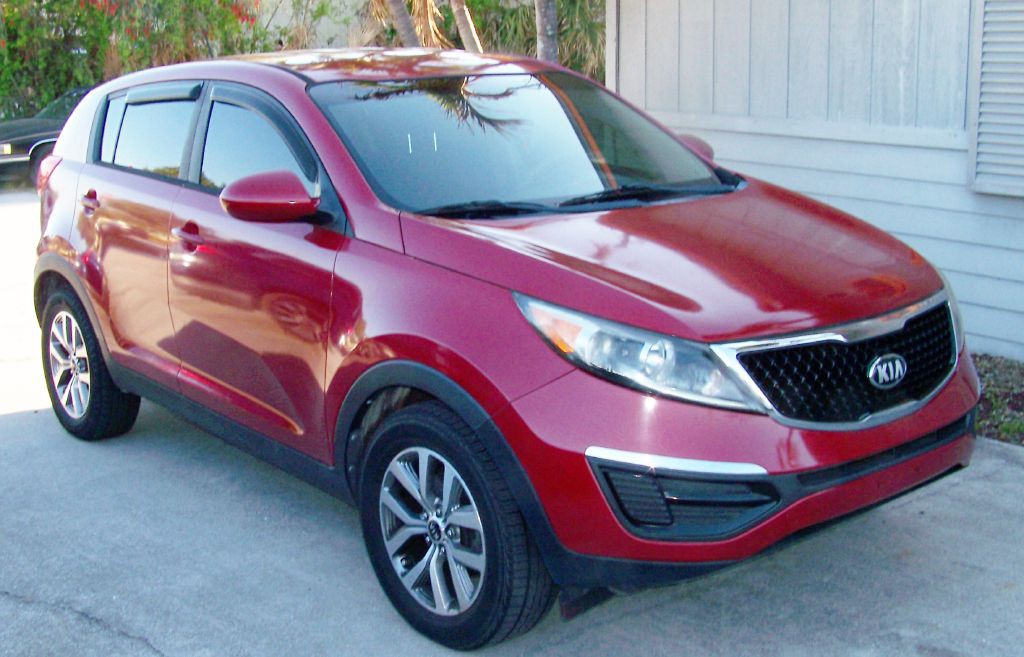 2015 Kia Sportage Image 1