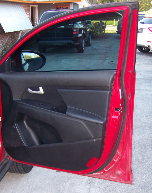 2015 Kia Sportage Image 14