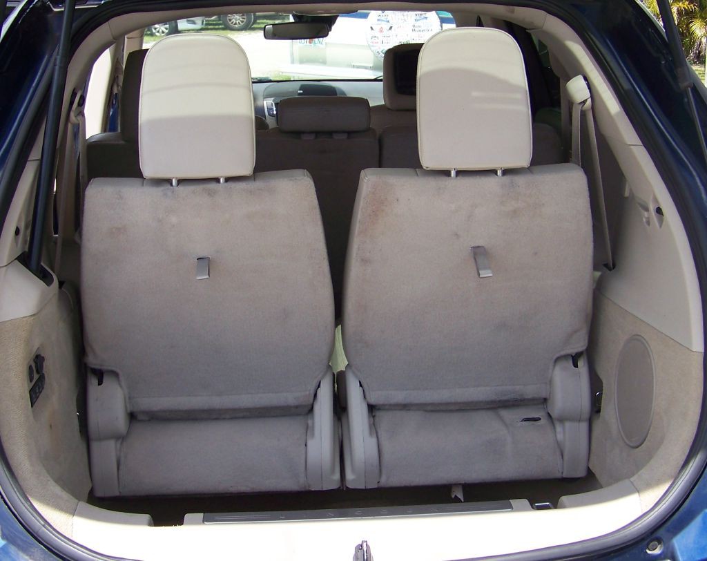 2012 Lincoln MKT Image 14