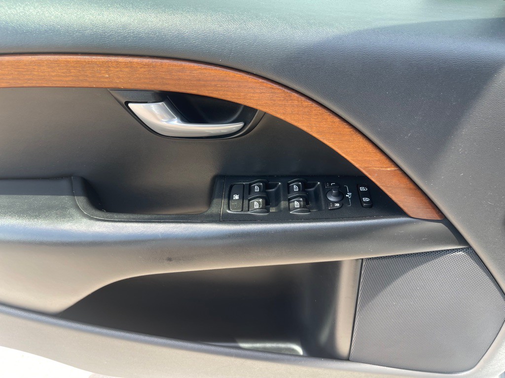 2009 Volvo S80 Image 9