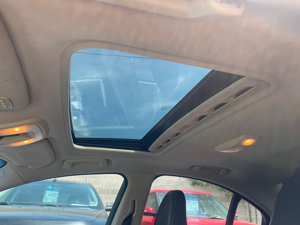 2009 Volvo S80 Image 15