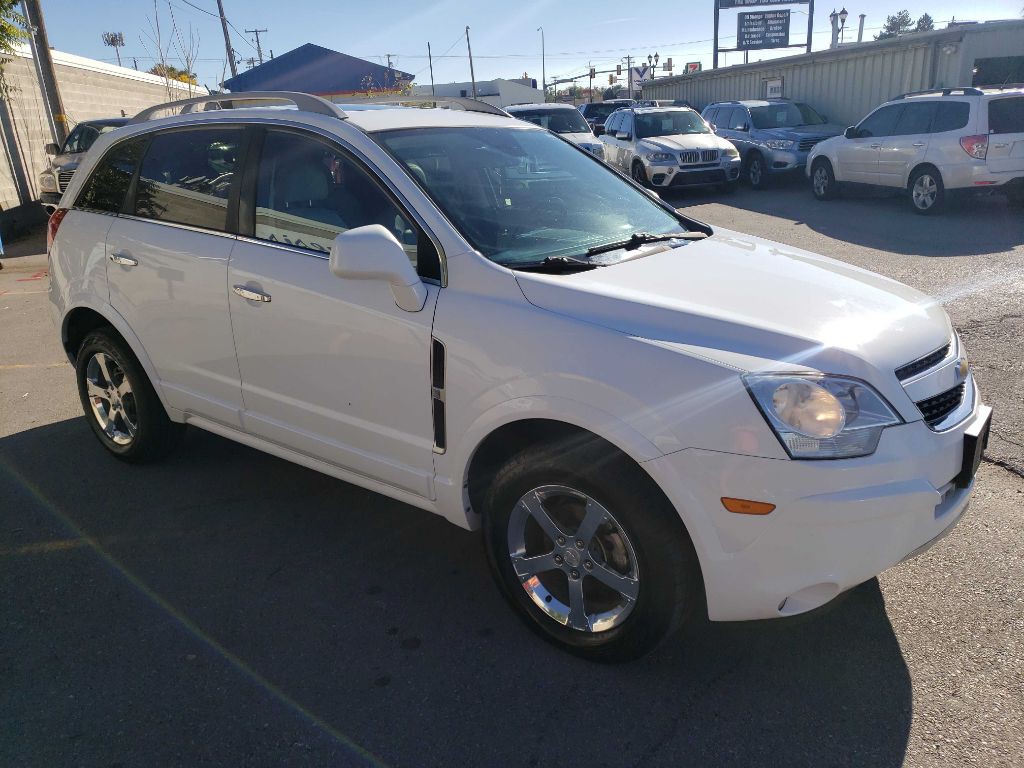 2012 Chevrolet Captiva Image 3