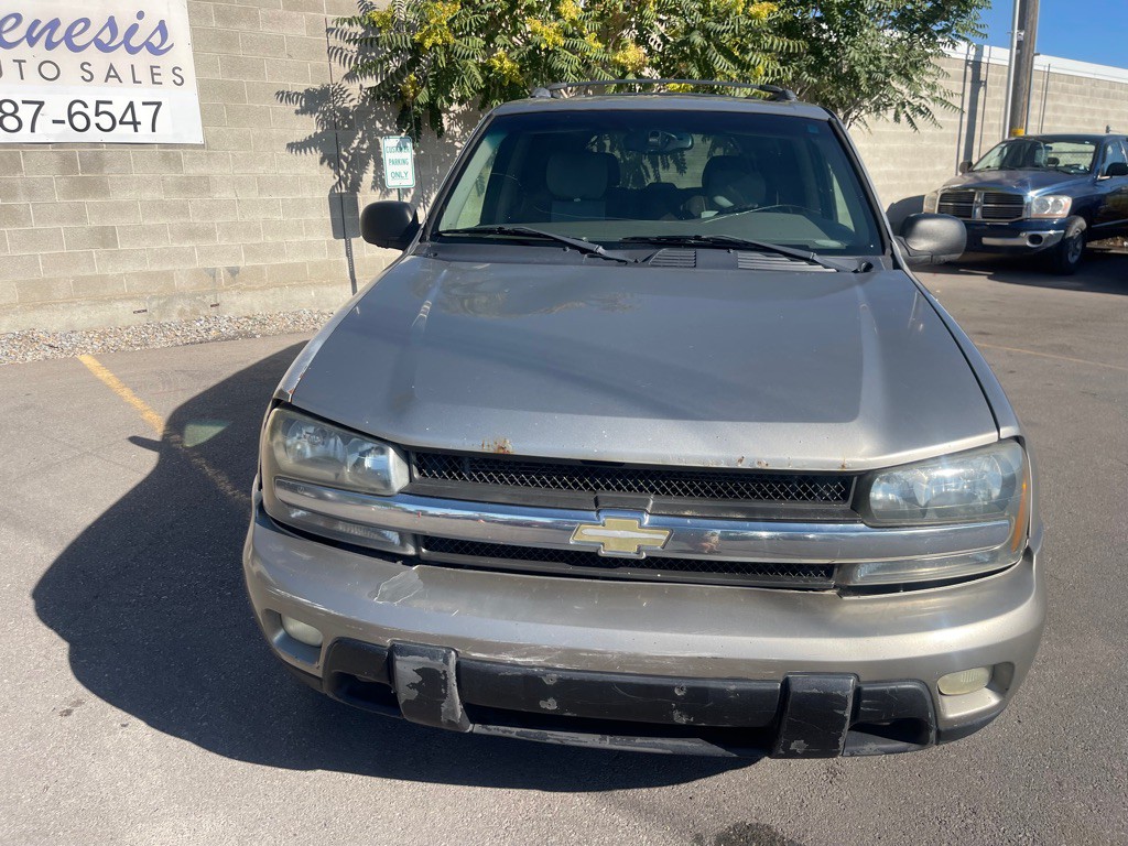 2003 Chevrolet Trailblazer Image 2