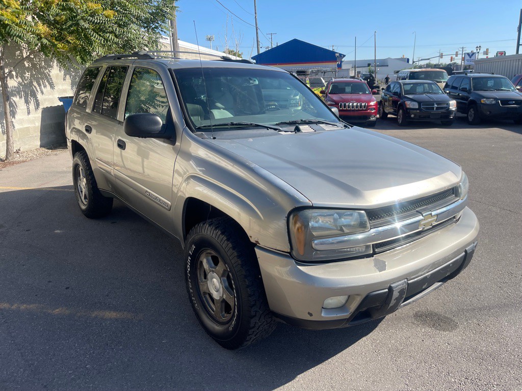 2003 Chevrolet Trailblazer Image 3