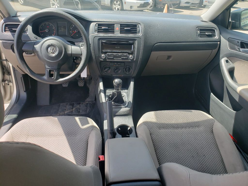 2014 Volkswagen Jetta Image 15