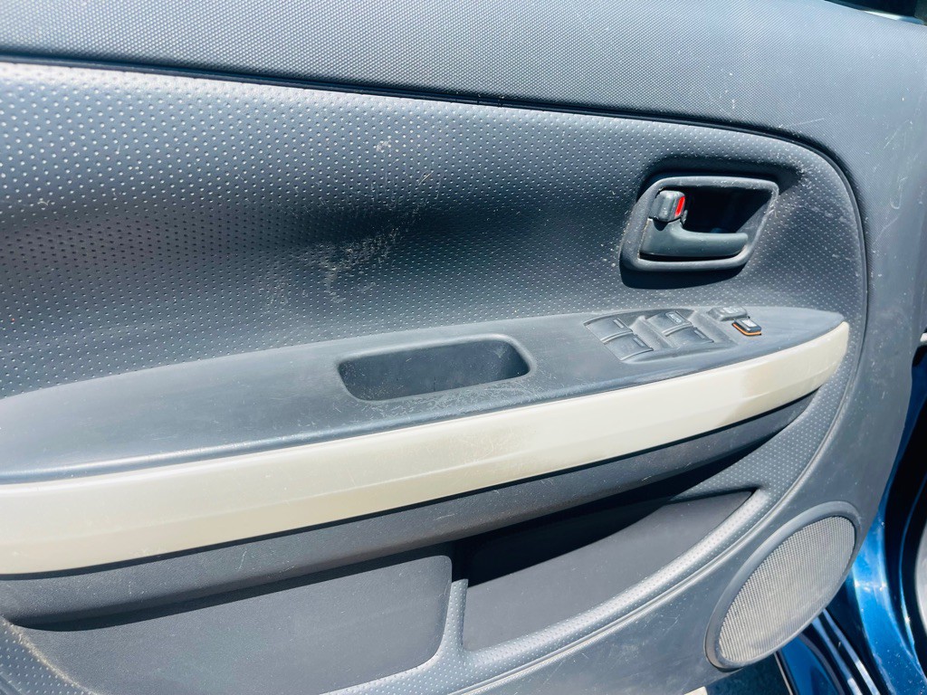 2006 Scion xA Image 9