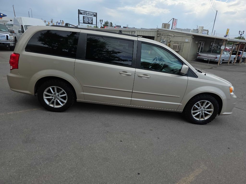2015 Dodge Grand Caravan Image 4