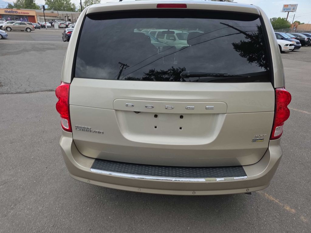 2015 Dodge Grand Caravan Image 6