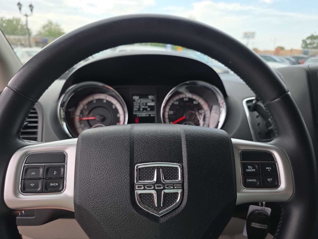 2015 Dodge Grand Caravan Image 12