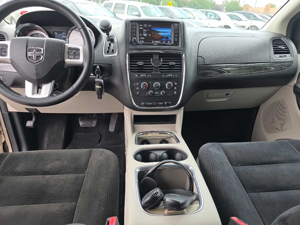 2015 Dodge Grand Caravan Image 14