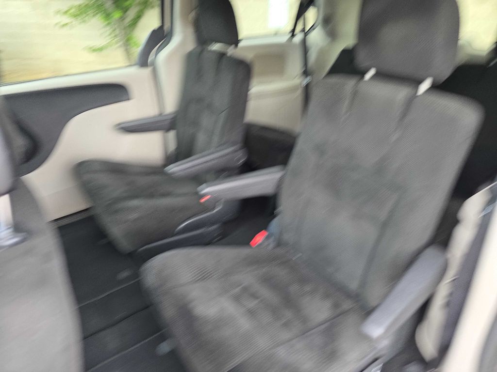 2015 Dodge Grand Caravan Image 19