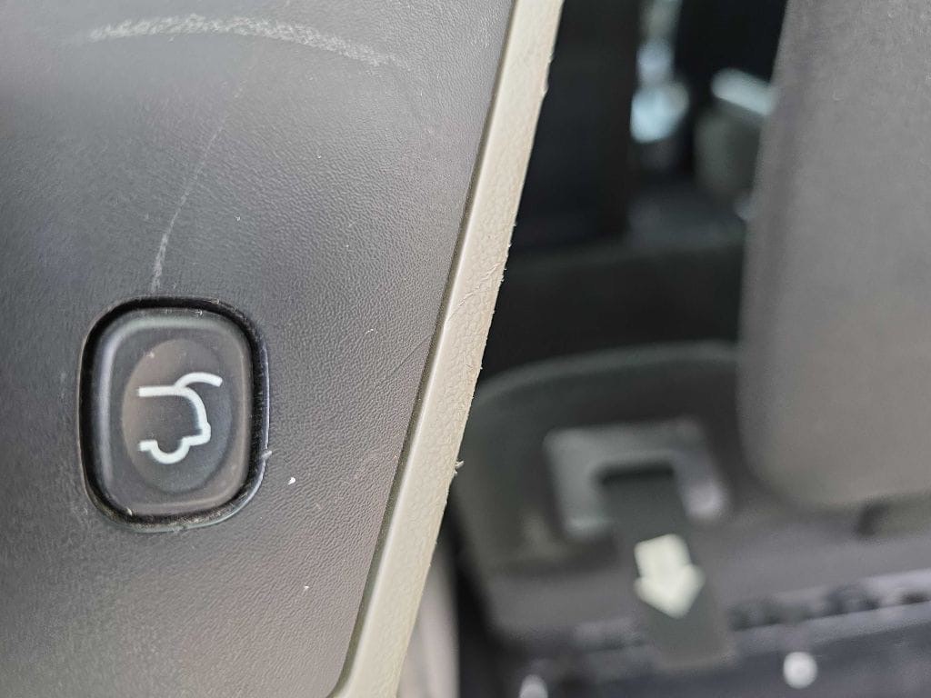 2015 Dodge Grand Caravan Image 24