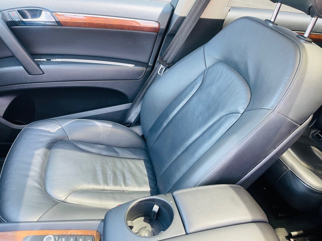 2008 Audi Q7 Image 11