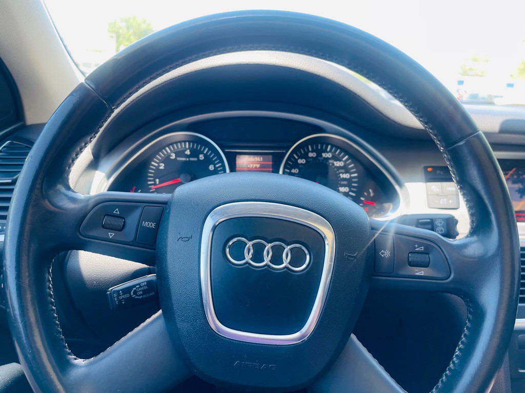 2008 Audi Q7 Image 12