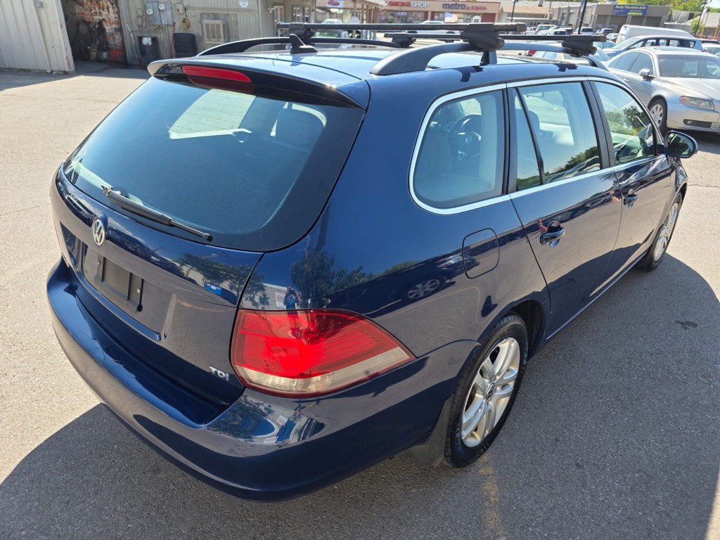 2012 Volkswagen Jetta Image 5