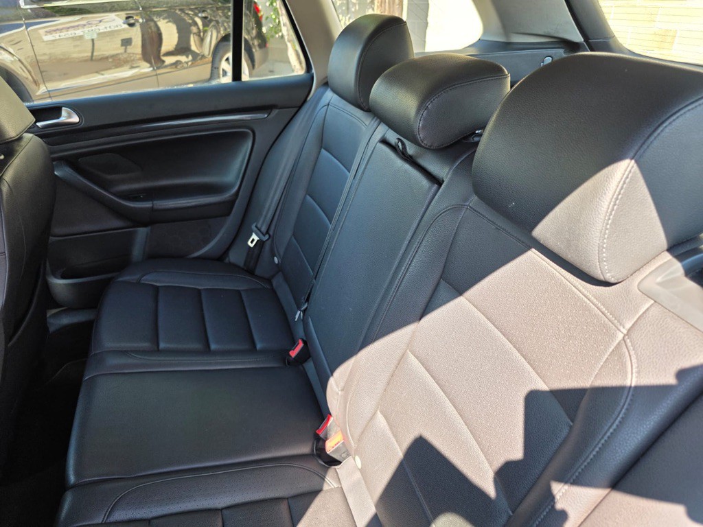 2012 Volkswagen Jetta Image 15