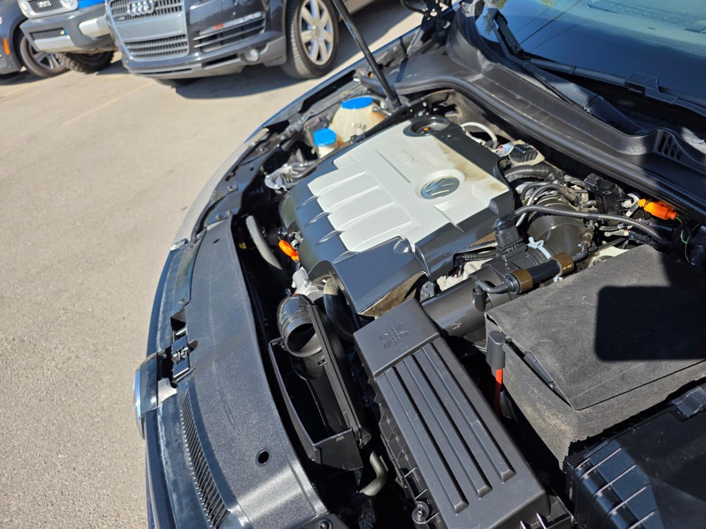 2012 Volkswagen Jetta Image 22