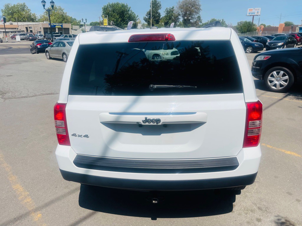 2016 Jeep Patriot Image 6