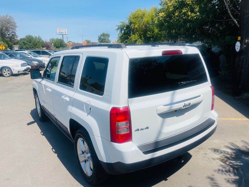 2016 Jeep Patriot Image 7