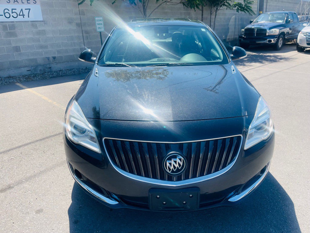 2014 Buick Regal Image 2
