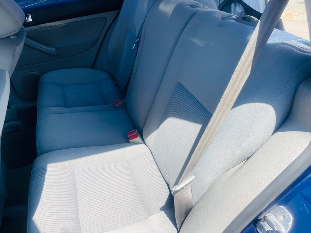 2003 Volkswagen Jetta Image 16