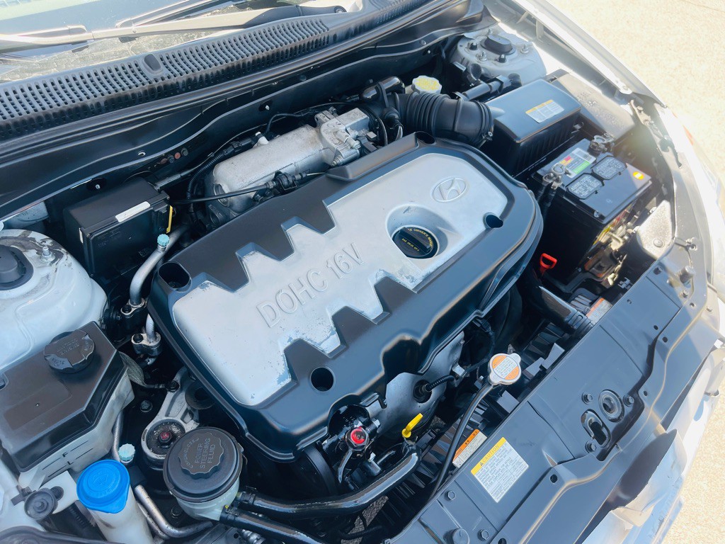 2007 Hyundai Accent Image 24