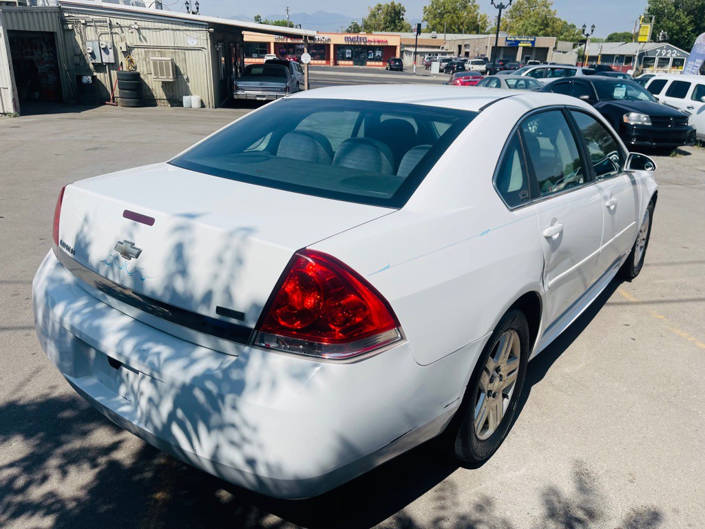2011 Chevrolet Impala Image 5