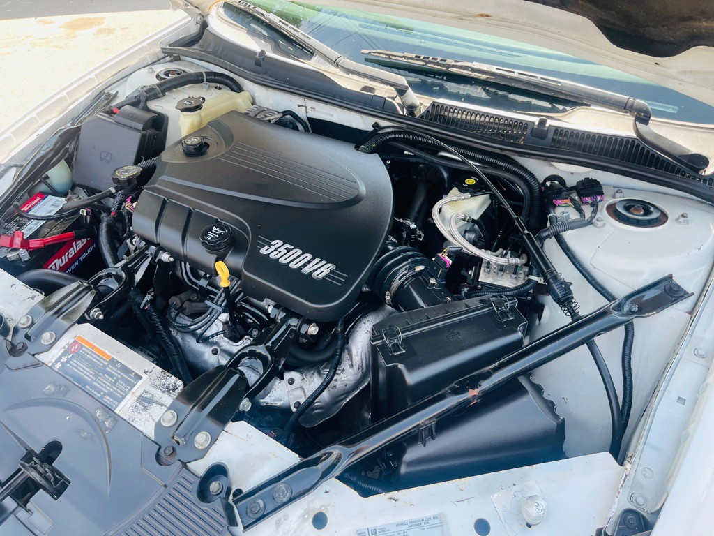 2011 Chevrolet Impala Image 25