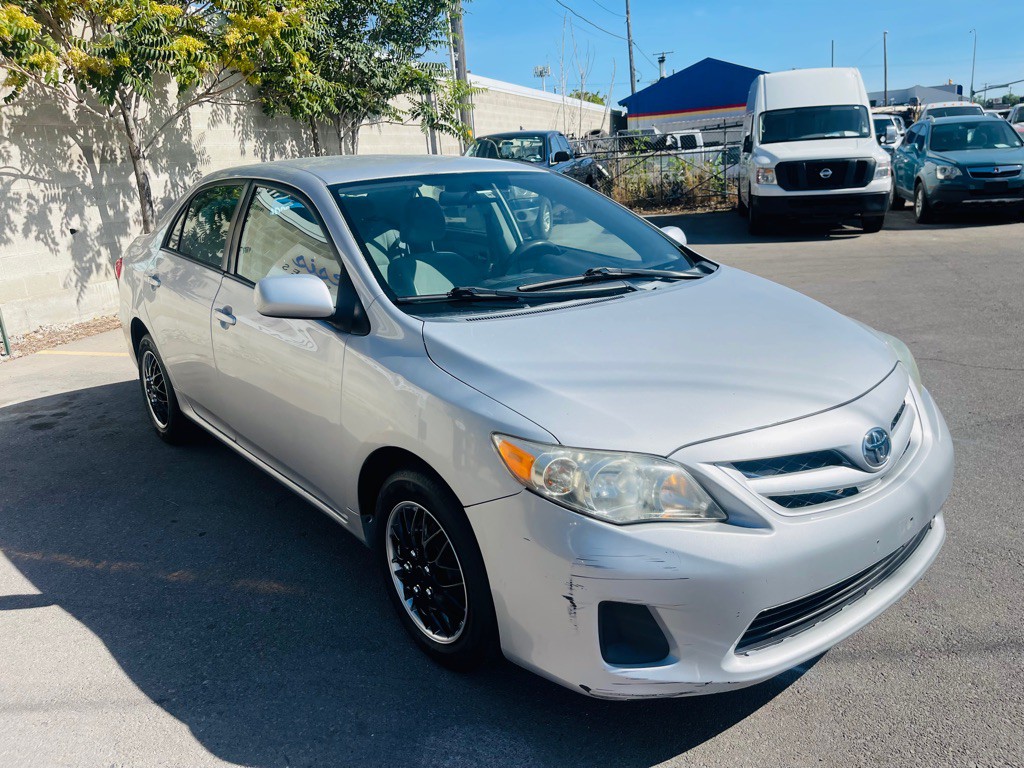 2011 Toyota Corolla Image 3