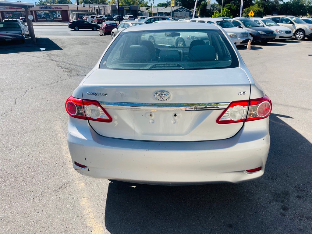 2011 Toyota Corolla Image 6