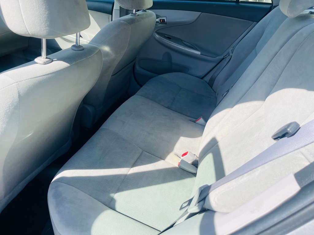 2011 Toyota Corolla Image 17