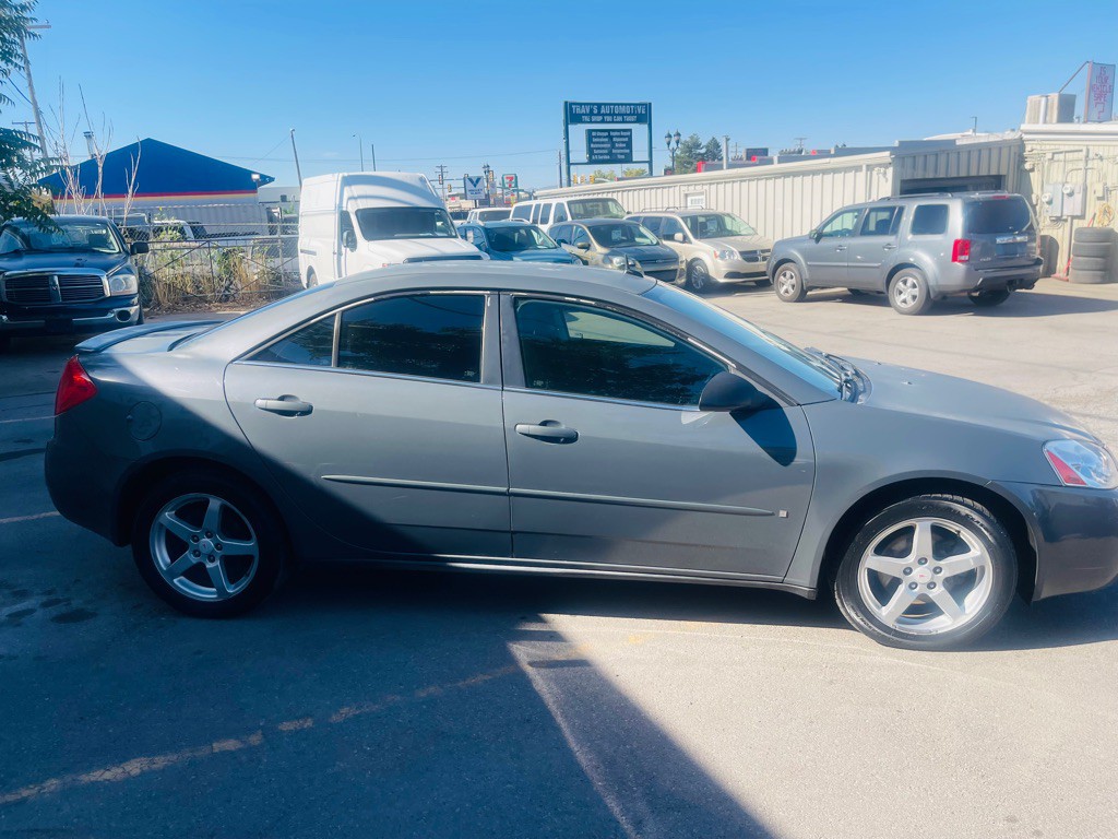 2008 Pontiac G6 Image 4