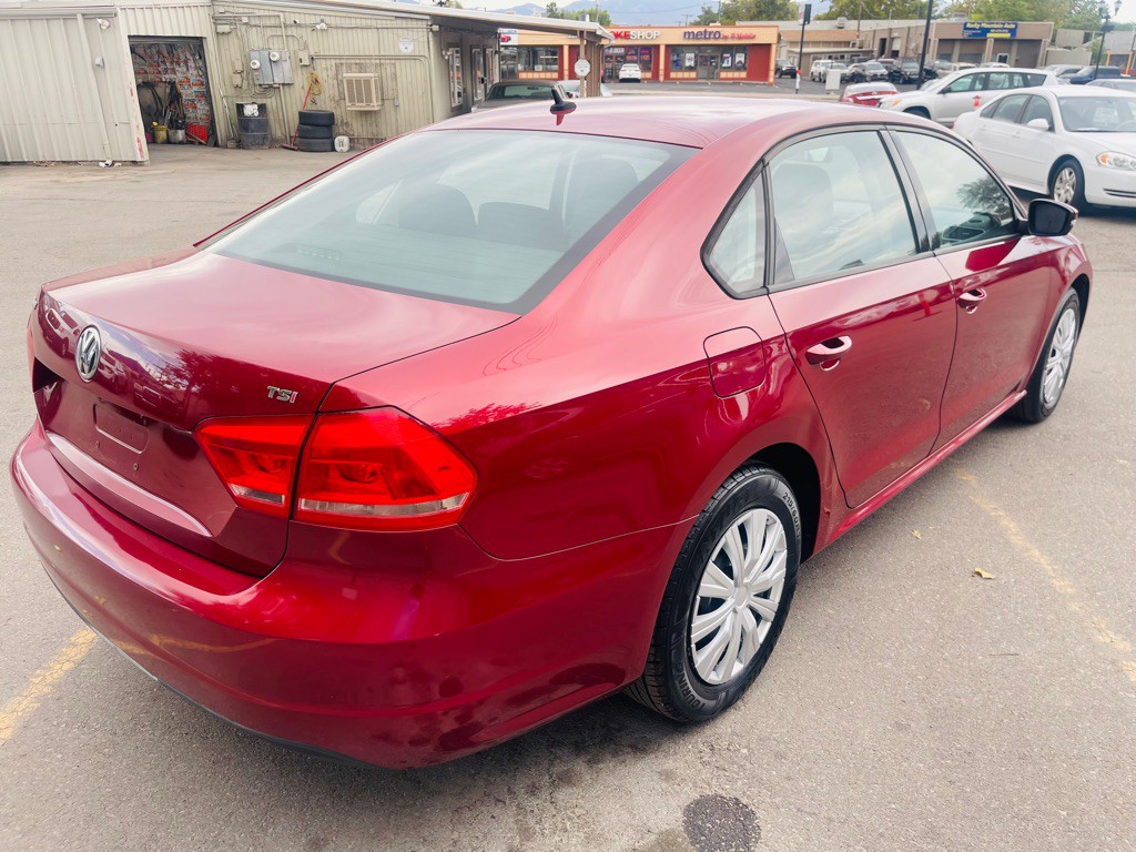 2015 Volkswagen Passat Image 5