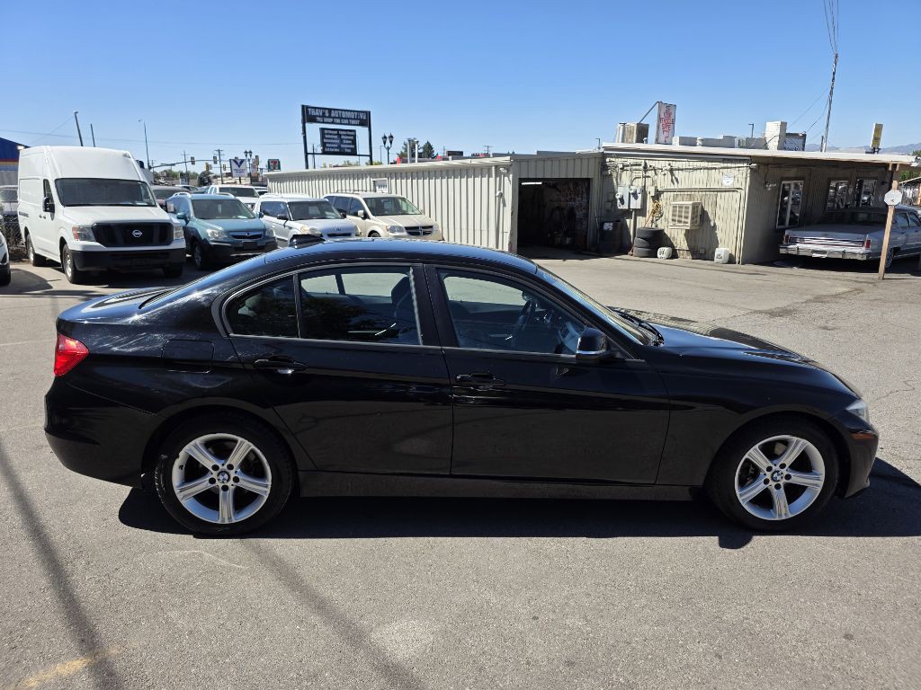 2015 BMW 3 Series Image 4