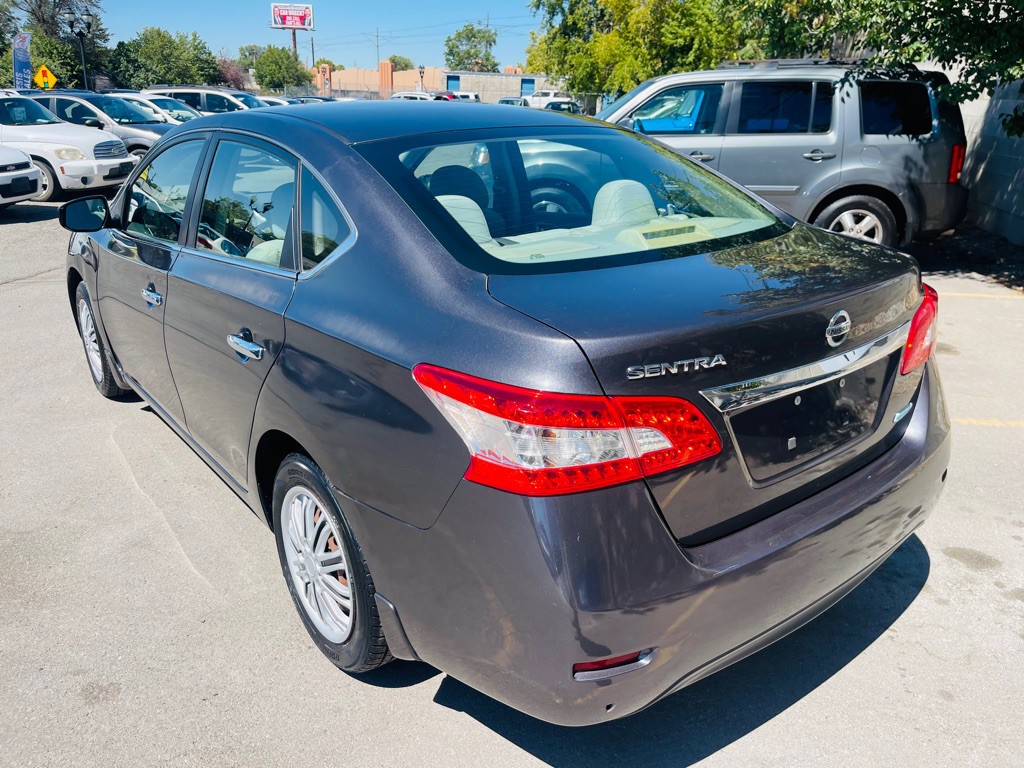 2014 Nissan Sentra Image 8