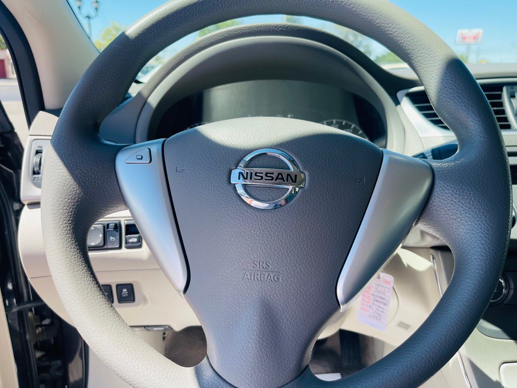 2014 Nissan Sentra Image 13
