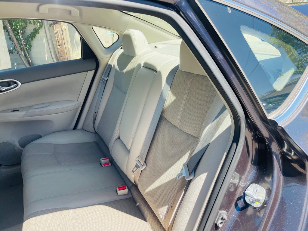 2014 Nissan Sentra Image 17